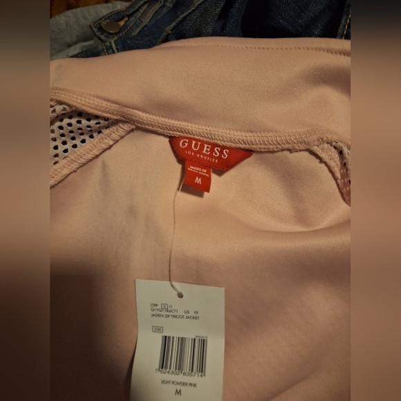 Guess girls zip up. Sweat shirt size Medium - Picture 5 of 5